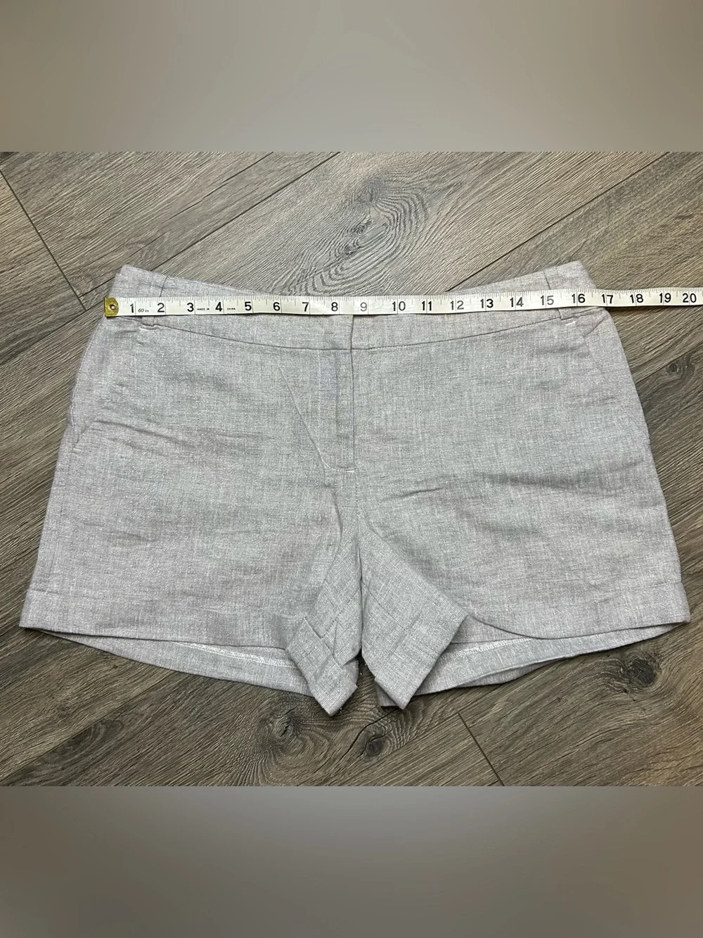 LOFT Light Gray with Silver Tailored Linen-Blend Shorts